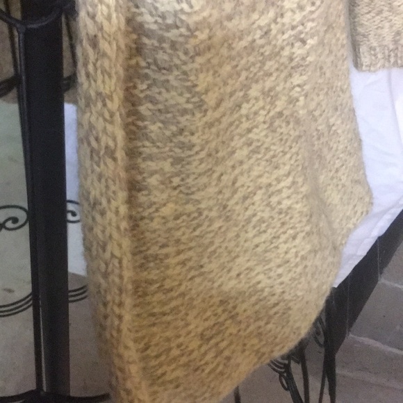 Jacket - Picture 4 of 10